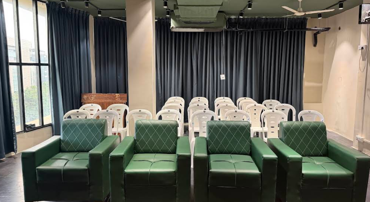A Aa Cine Studio 8