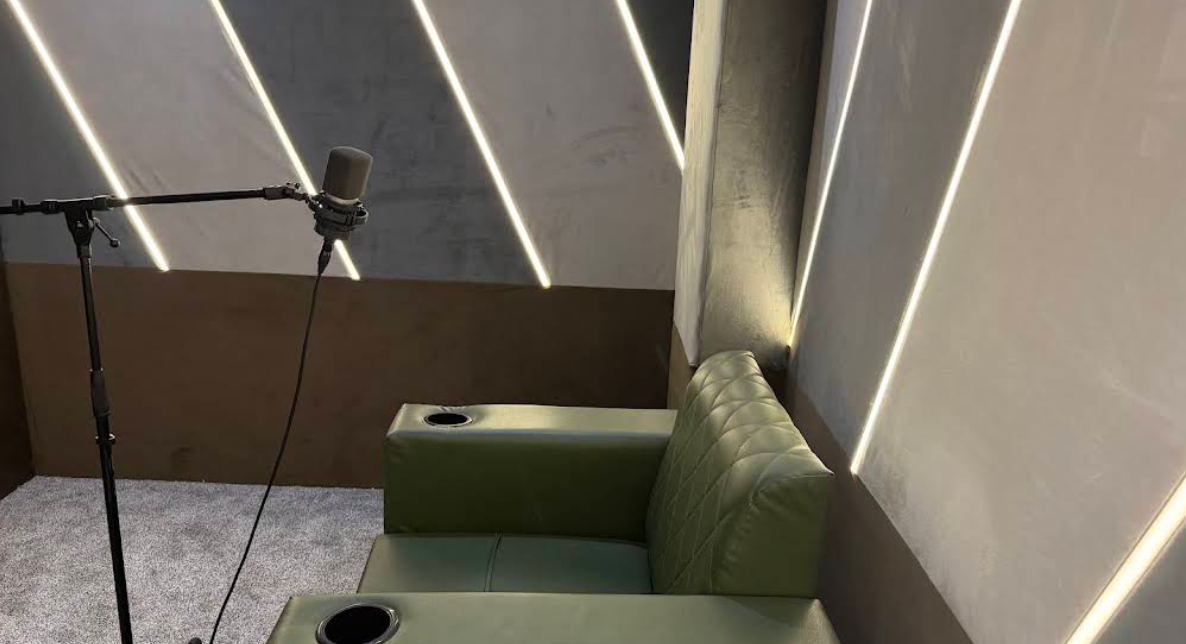 A Aa Cine Studio 9